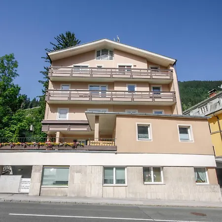 Appartement Susis By Interhome *